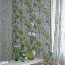Indlæs billede til gallerivisning Kyoto Flower Wallpaper, by Designers Guild