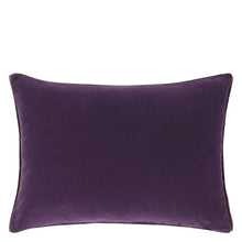 Load image into Gallery viewer, Designers Guild Cassia Aubergine &amp; Magenta Cushion Front