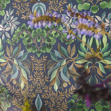 Indlæs billede til gallerivisning Karakusa Wallpaper, by Designers Guild