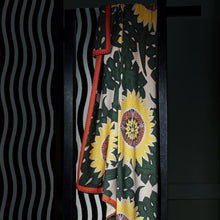 Load image into Gallery viewer, Christian Lacroix Soleils Osier Throw