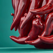 Indlæs billede til gallerivisning The Chilies Vase, Bordeaux Red
