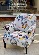Indlæs billede til gallerivisning Designers Guild Paris Chair with Christian Lacroix Butterfly Parade fabric on the street