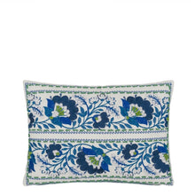Indlæs billede til gallerivisning Designers Guild Enamel Floral Indigo Cotton Cushion Front