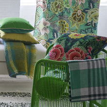 Load image into Gallery viewer, Designers Guild Fontaine Cobalt Throw in Living Room Setting