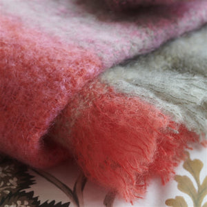 Designers_Guild_Fontaine_Sepia_Mohair_Throw_Fringe_Up_Close