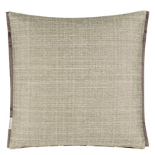 Indlæs billede til gallerivisning Manipur Ochre Velvet Cushion reverse, by Designers Guild