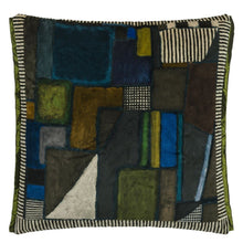 Indlæs billede til gallerivisning Designers Guild Raku Patchwork Chocolate Velour Cushion Front detail
