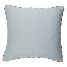 Indlæs billede til gallerivisning Designers Guild Primevere Cobalt Throw Cushion