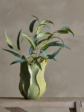 Indlæs billede til gallerivisning Eucalyptus_Artificial_Stem_Green_in_Vase