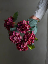 Indlæs billede til gallerivisning Hydrangea Artificial Stem, Red