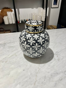 Black & White Tanger Patterned Jar, ø18 x h22 cm