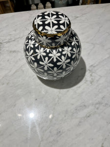 Black & White Tanger Patterned Jar, ø18 x h22 cm