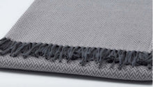 Indlæs billede til gallerivisning Mantas Ezcaray Merino Wool Herringbone Throws