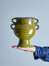 Indlæs billede til gallerivisning Raia_Green_Stoneware_Flowerpot_in_Palm_of_Hand