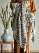 Load image into Gallery viewer, Bloomingville Isnel Natural Throw Open