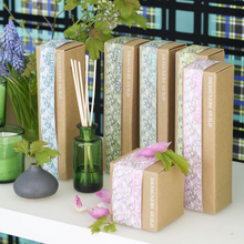 Indlæs billede til gallerivisning Designers Guild Woodland Fern Diffuser, Home Duft