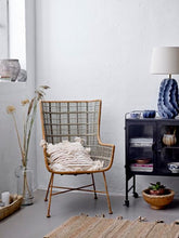 Indlæs billede til gallerivisning Natika Terracotta Blue Table Lamp with Shade